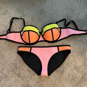 TRIANGL bikini